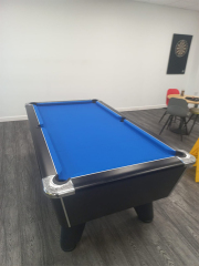 Pool table